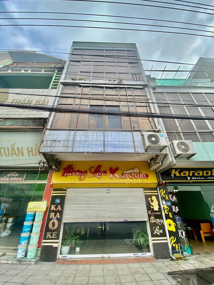 Nhà 3 tầng mặt đường 18A Cẩm Phả 80.5m² giá 3.65 tỷ - Vị trí kinh doanh đắc địa!