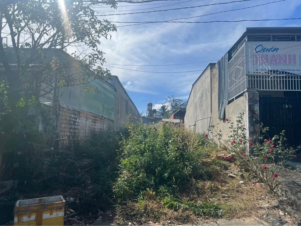 Đất thổ cư đường Nơ Trang Long, Kon Tum 192m² giá 1.6 tỷ - Vị trí trung tâm tiện ích