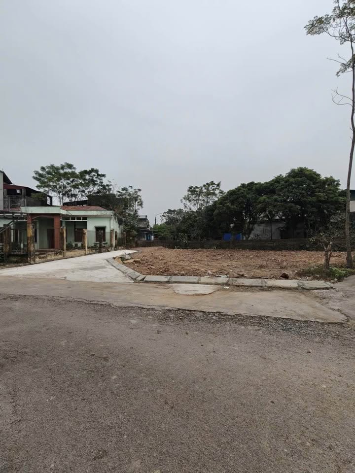 Đất nền Tái định cư Tân Long Thái Nguyên 90m² giá chỉ 1 tỷ - Cơ hội đầu tư hấp dẫn!