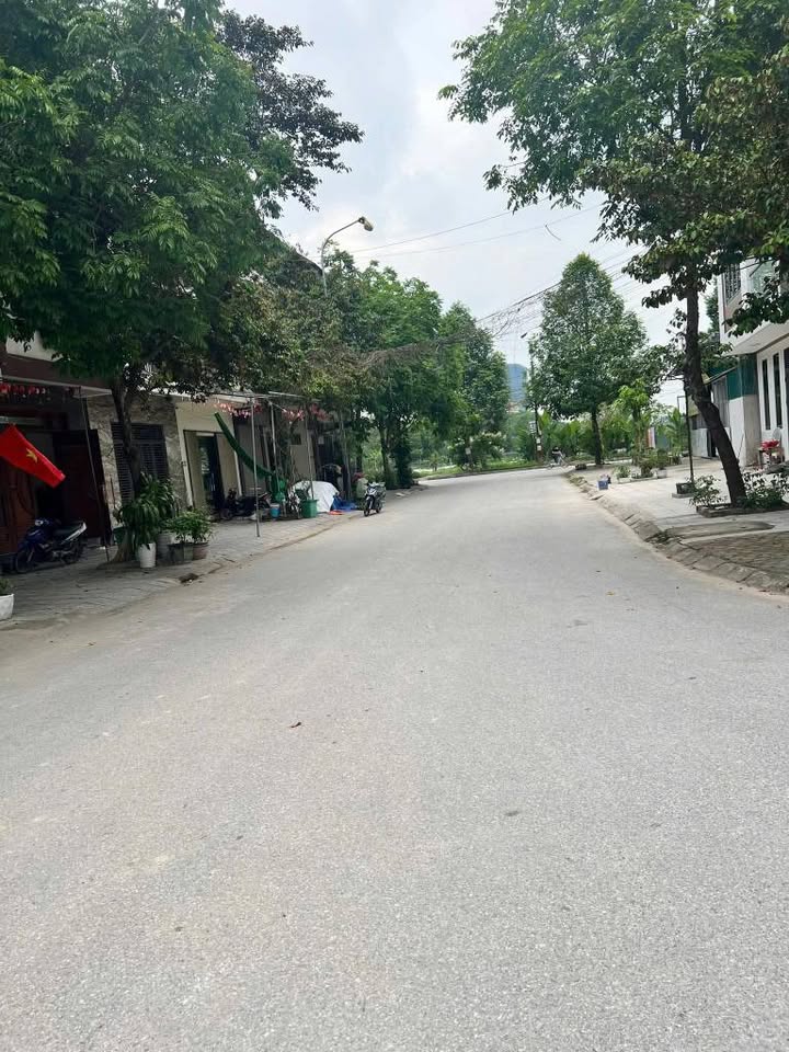 Đất nền Quảng Thắng, Thanh Hóa 100m² - Kinh doanh thuận lợi ngay gần bệnh viện