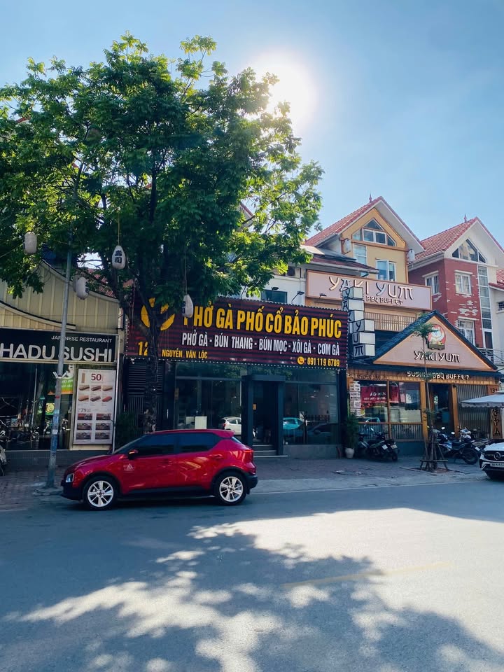 Quán cafe mặt phố Nguyễn Văn Lộc 95m² cho thuê - Vị trí đắc địa, giá thỏa thuận!