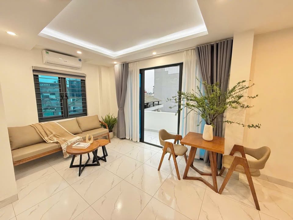 Căn hộ cho thuê tại Ngõ 445 Nguyễn Khang, Cầu Giấy - Chỉ 8 triệu, full nội thất!