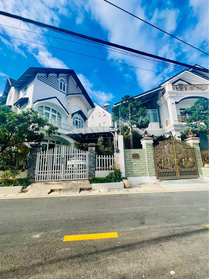 Đất 3 mặt tiền Ngô Quyền Đà Lạt 101m² giá 9.7 tỷ - Tiềm năng sinh lời cao!