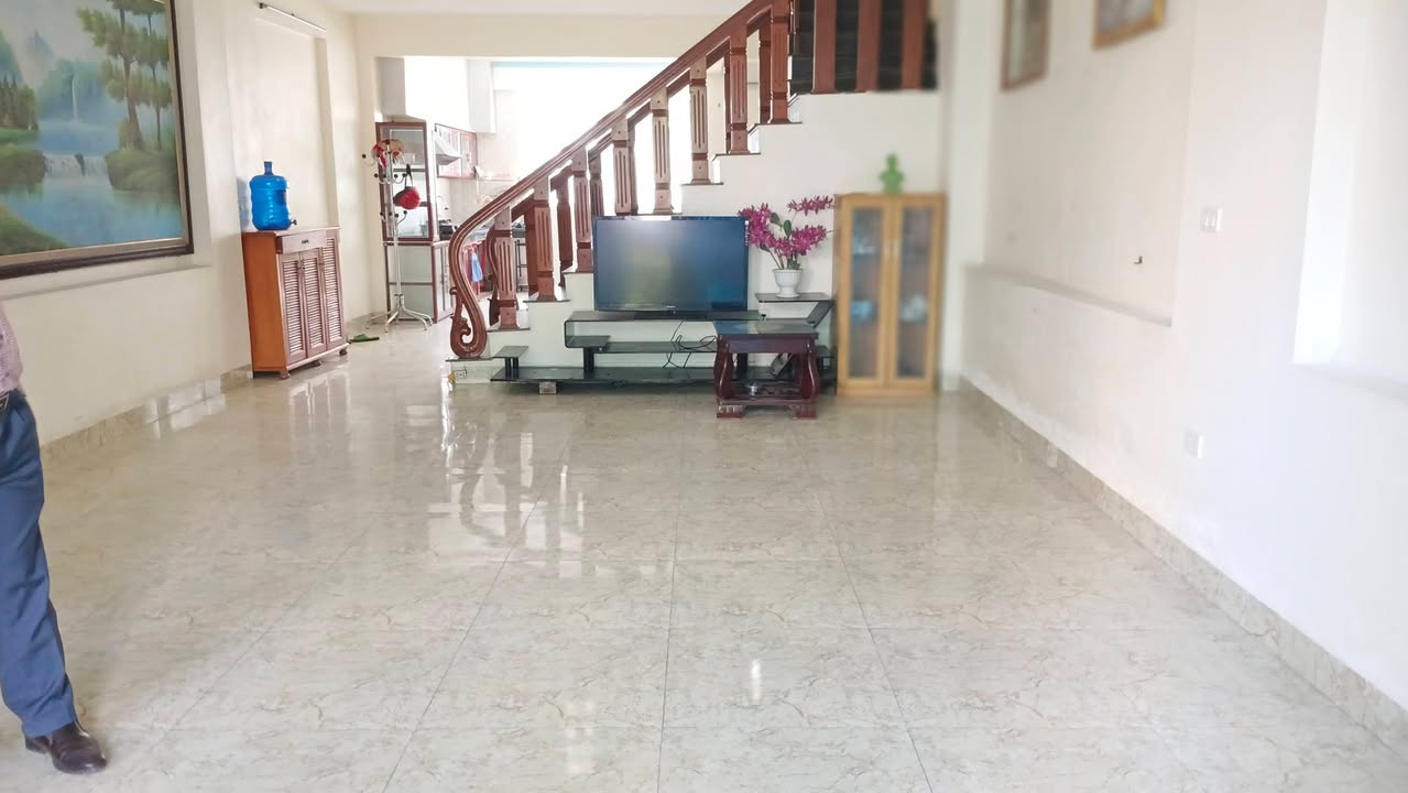 Nhà cho thuê 2 tầng tại Phường Ngọc Trạo 2PN - Giá chỉ 6.5 triệu/tháng