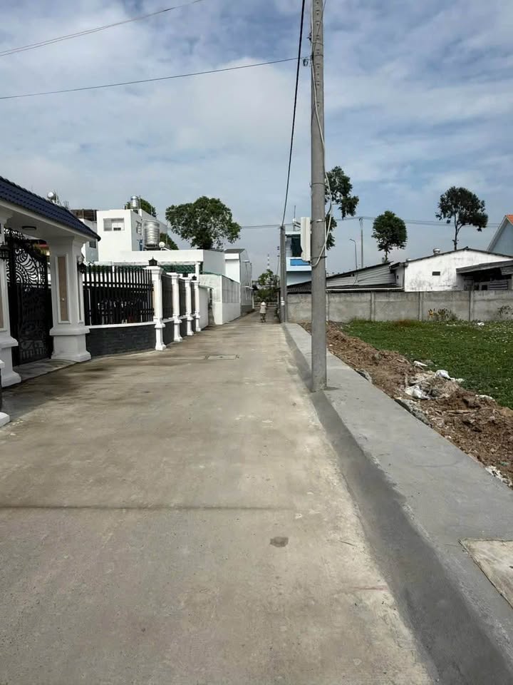 Đất nền P3, Tân An 150m² giá 1.9 tỷ - Đường xe tải, gần chợ đêm!