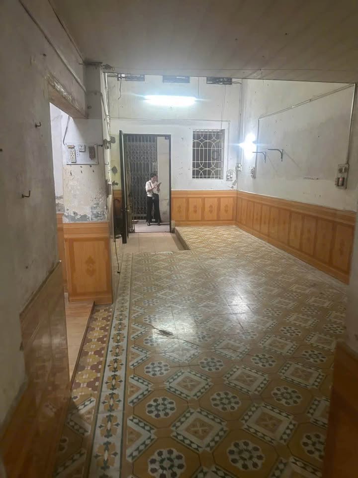 Nhà cấp 6 đường Trung Tam Cầu Đất 58m² giá 3.28 tỷ - Kinh doanh thuận lợi!