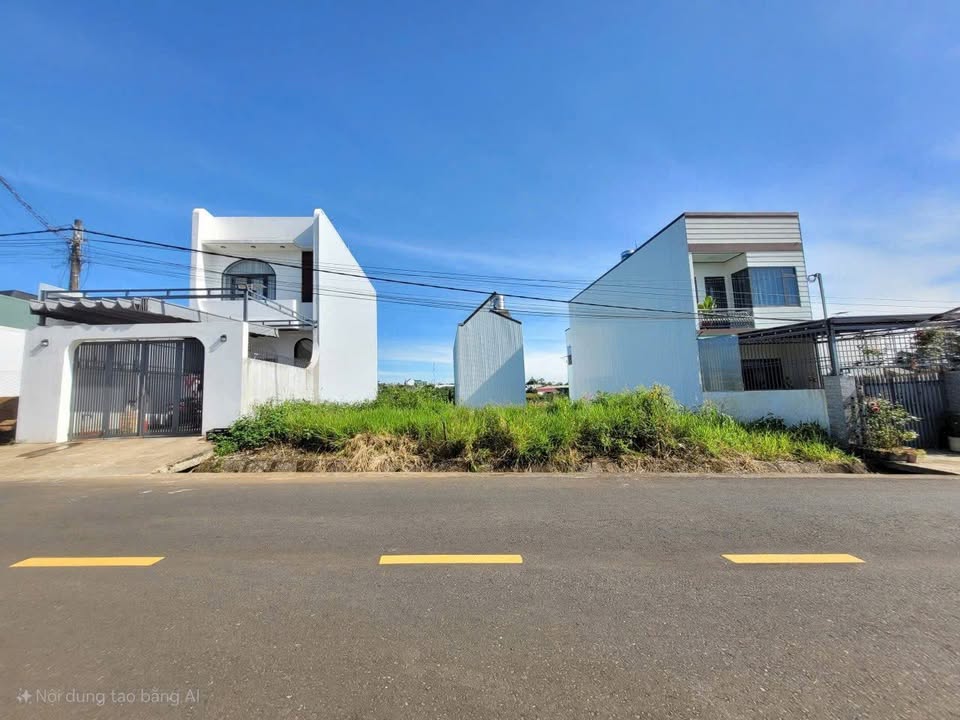 Đất mặt tiền Nguyễn Trãi, Phường 2, Bảo Lộc 100m² - Giá chỉ 1.68 tỷ, đầu tư sinh lời!