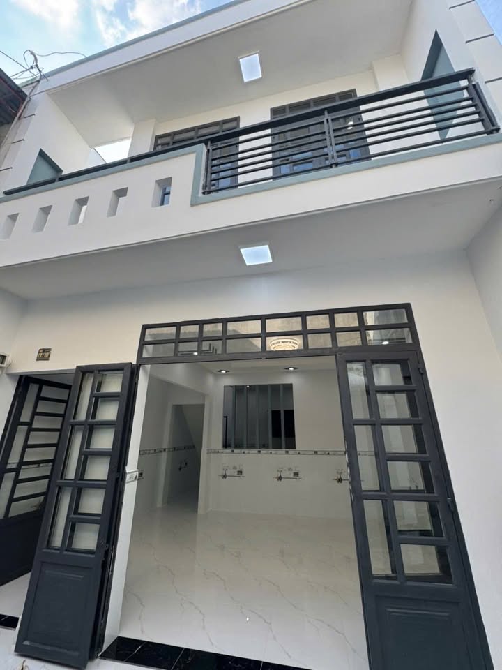 Nhà bán Củ Chi 45m² giá 1.55 tỷ - Sổ hồng chính chủ, thiết kế tiện nghi!