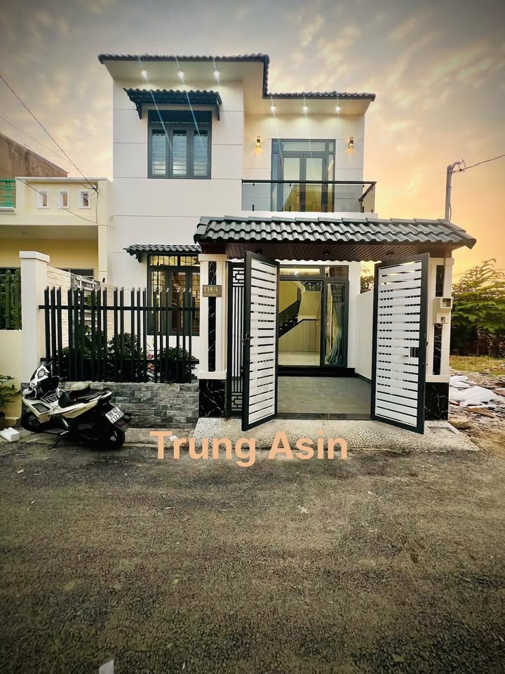 Bán Biệt Thự nhỏ xinh tại Đông Thạnh, Hóc Môn 102m² giá 6.25 tỷ - Thiết kế hiện đại, không gian mở!