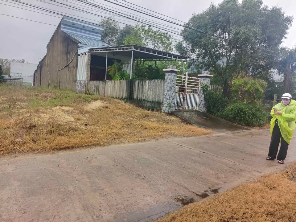 Đất nền Điện Nam Đông 100m² giá 2.05 tỷ - Giảm ngay 200 triệu!