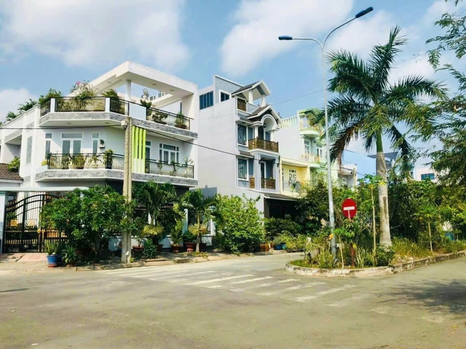 Đất nền 100m² giá 5.5 tỷ tại khu dân cư Metro Depot - Cơ hội đầu tư hấp dẫn!