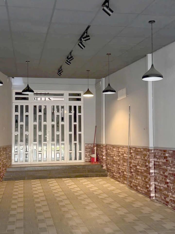 Nhà mặt tiền cho thuê tại Đại lộ Bình Dương, Phú Thọ - 100m² chỉ 15 triệu/tháng!