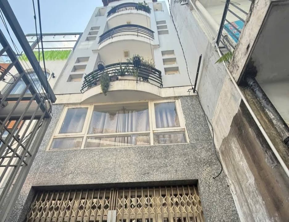Nhà 5 tầng chính chủ quận 3, 25m² giá 5 tỷ - Thiết kế hiện đại, pháp lý rõ ràng!