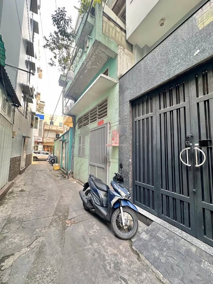 Nhà cấp 4 Hòa Hảo Quận 10, 40m² giá chỉ 5.75 tỷ - Cơ hội đầu tư tốt!