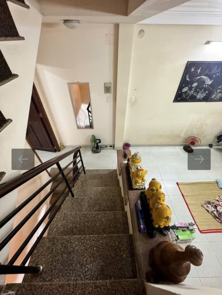 Nhà riêng 730 Lạc Long Quân, Tân Bình 50.4m² giá 6.5 tỷ - Thiết kế hiện đại, tiện ích đầy đủ!