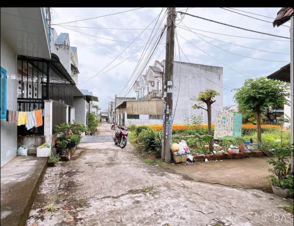 Đất nền góc 2 mặt tiền KDC 7-13 Bình Thủy 72m² giá 1.39 tỷ - Cơ hội đầu tư tuyệt vời!