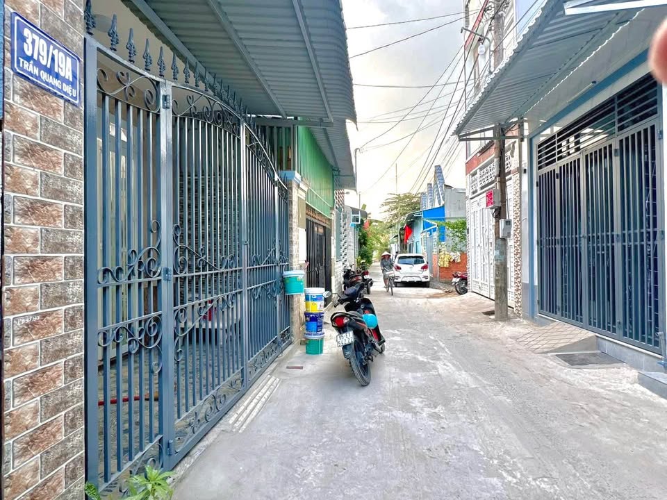 Nhà phố hẻm 379 Trần Quang Diệu, 63m² giá 2.49 tỷ - Ô tô vào tận nhà!