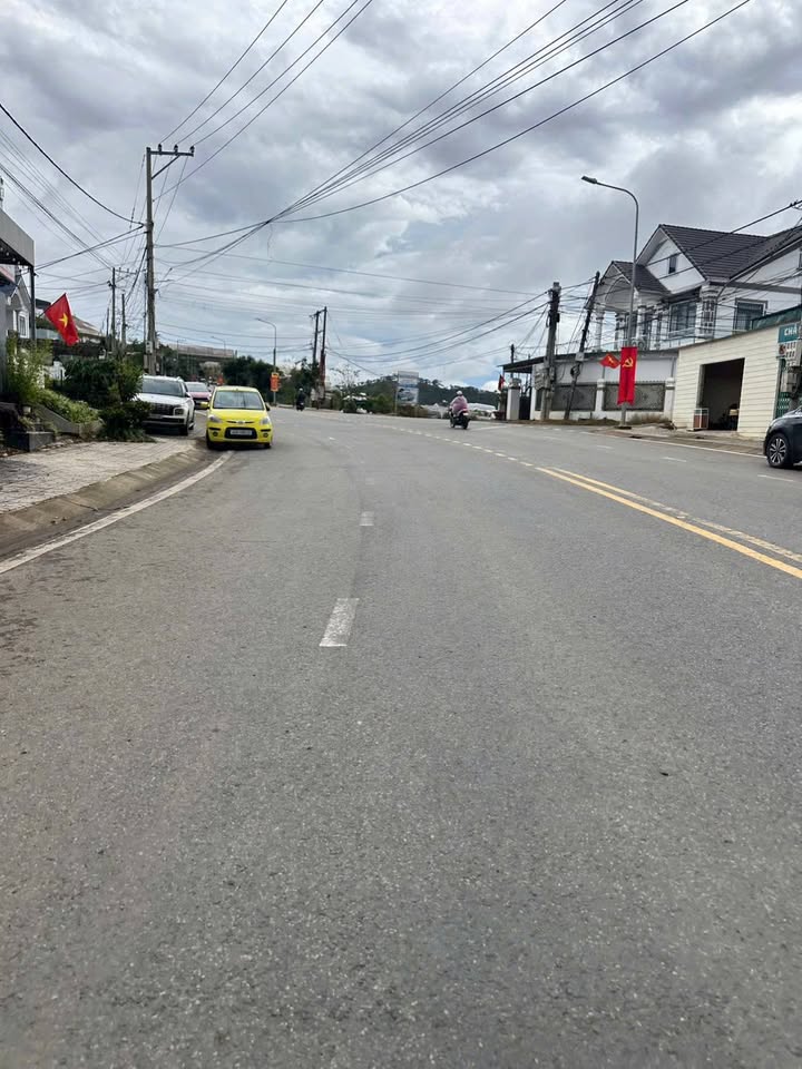 Đất mặt tiền đường Phước Thành, Đà Lạt 135m² giá 6.9 tỷ - Đầu tư sinh lời nhanh!