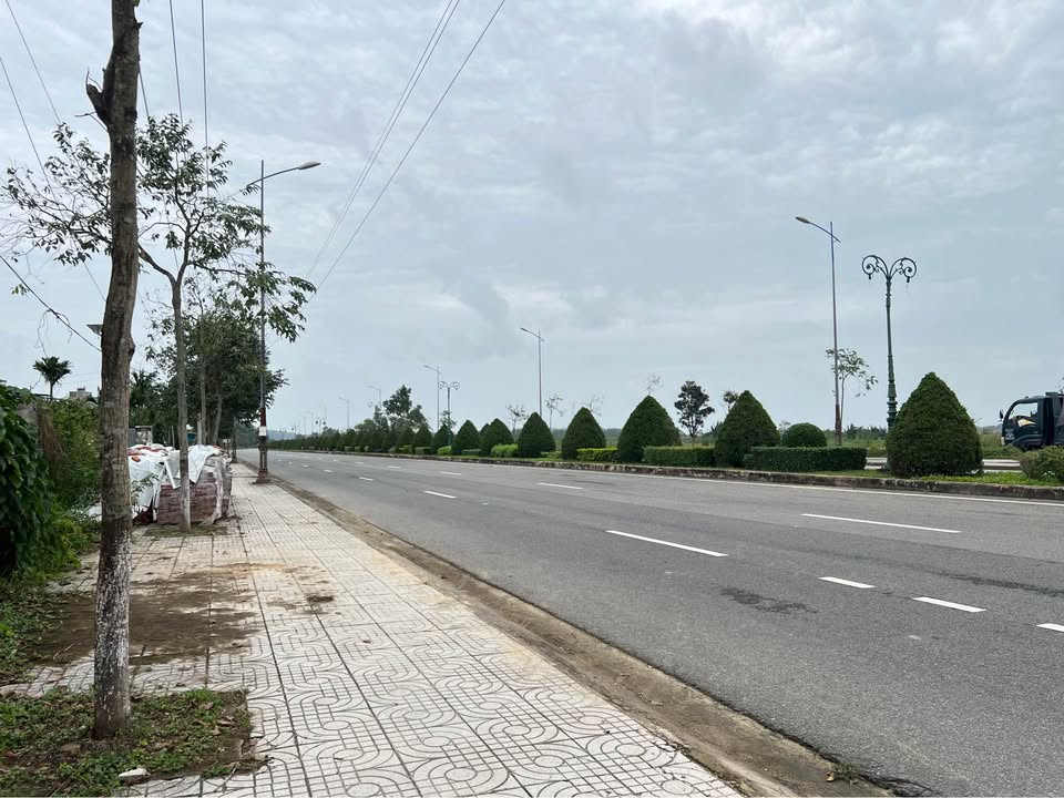 Đất nền phường Trương Quang Trọng, Quảng Ngãi 102m² giá 820 triệu - Cơ hội đầu tư tuyệt vời!