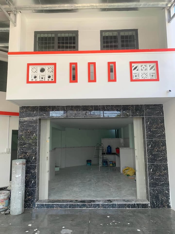 Nhà cho thuê mặt tiền Mậu Thân, 135m² giá 6 triệu - Căn góc đẹp mắt!