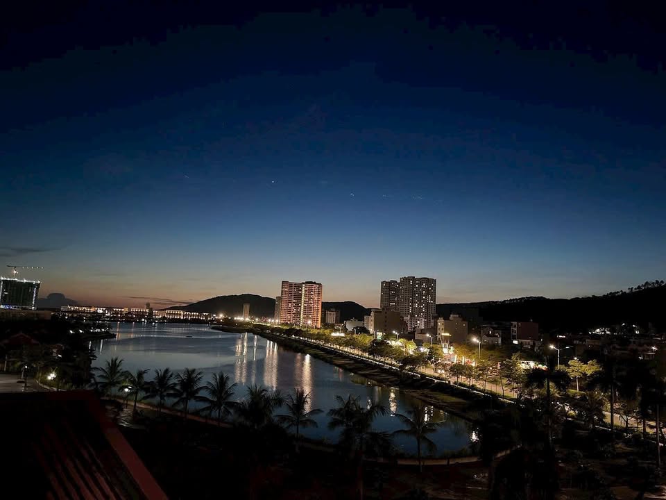 Townhouse Đại lộ Hạ Long Marina 84m² giá 10 tỷ - Full nội thất, cho thuê 25 triệu/tháng!