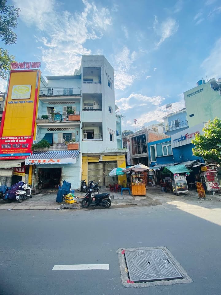 Nhà mặt tiền Lê Hồng Phong Quận 10, diện tích 47m² giá 17.8 tỷ - Giảm sâu 1.2 tỷ!