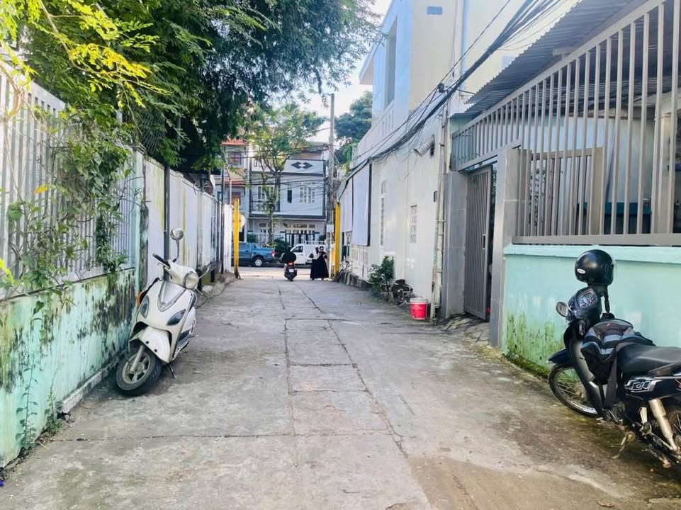 Nhà C4 Kiệt Lê Văn Hưu, Mỹ An, Ngũ Hành Sơn - 126m² giá 7 tỷ - Cơ hội đầu tư tiềm năng!