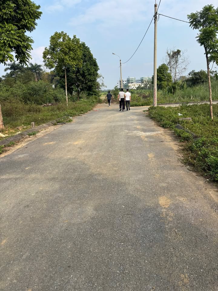 Đất thổ cư Tiến Xuân Thạch Thất 94m² giá 3 tỷ - Bán gấp chính chủ!