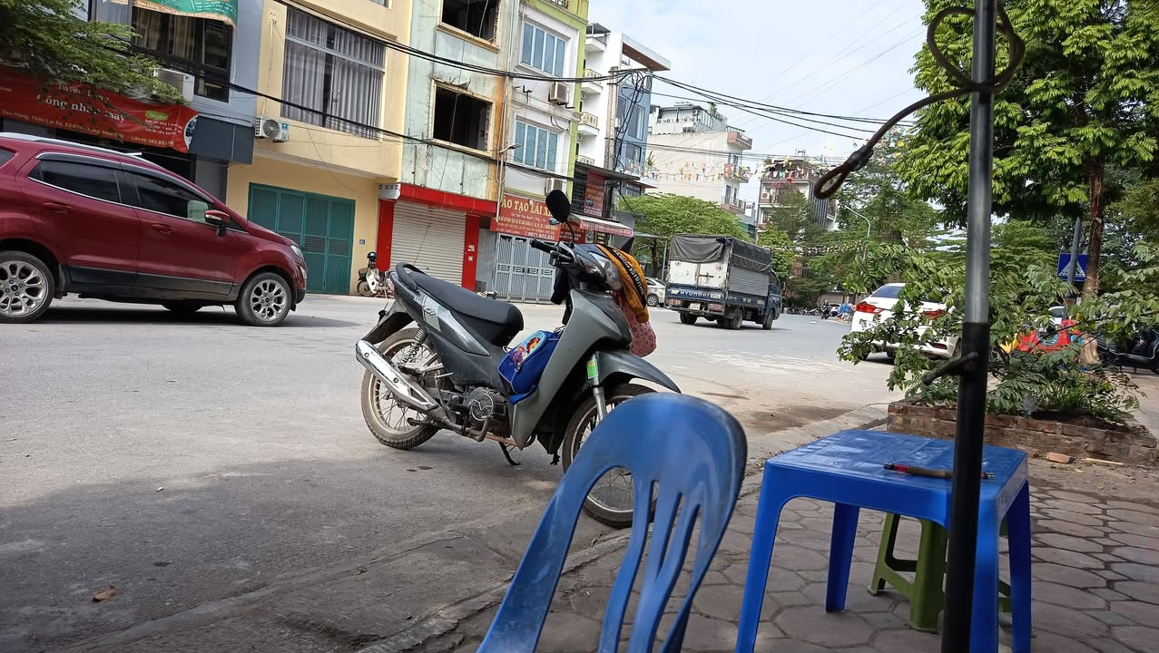 Nhà 6 tầng phân lô tại Lai Xá, Hoài Đức - An ninh tuyệt đối, thang máy xịn!