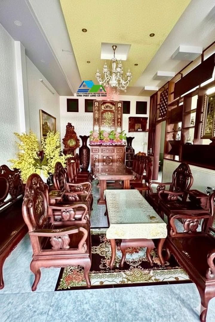 Nhà 3 Tầng Đường 30 Tháng 04, Phường 5, Cà Mau - Diện tích 171m², Giá Thoả Thuận