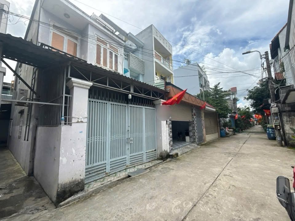 Nhà riêng Đường Số 339 Đỗ Xuân Hợp, 100m² giá 7.5 tỷ - Sổ hồng chính chủ!