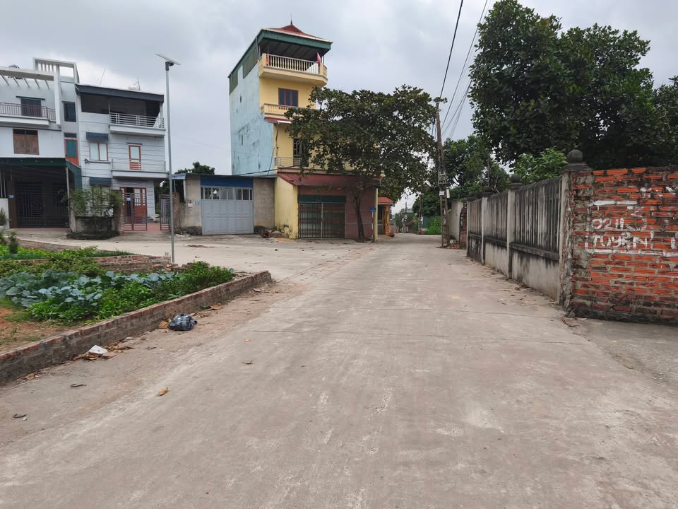 Đất thổ cư Kim Anh, Sóc Sơn 73m² giá 2 tỷ - Đường chính ô tô tránh nhau!