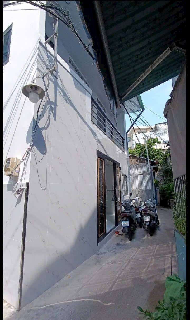 Nhà góc mới xây tại Chánh Hưng, Q8 - Giá 3.44 tỷ - Sổ hồng chính chủ!