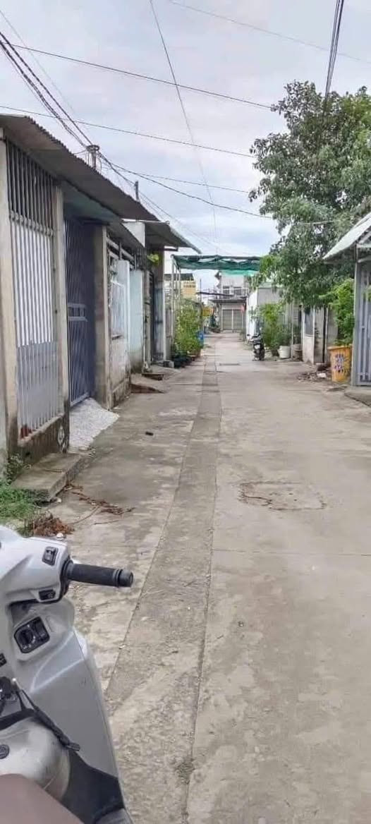 Nhà phố Trảng Bom Đồng Nai 80m² giá 1.2 tỷ - Sổ đỏ chính chủ, vào ở ngay!