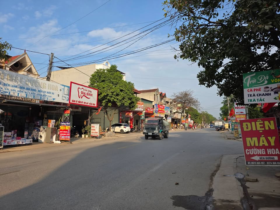 Nhà mặt đường Tỉnh Lộ 292, Thị Trấn Bố Hạ, 116m² giá 4 tỷ - Kinh doanh đắc địa!