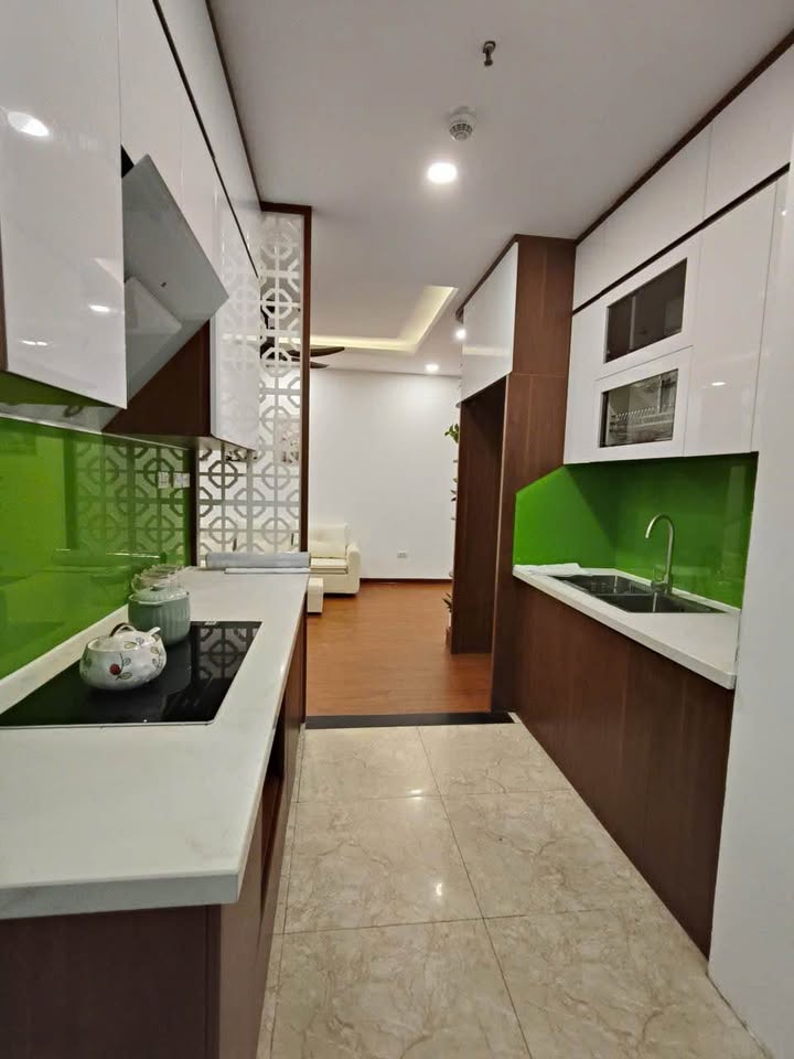Chung cư A10 Nam Trung Yên 65m² giá 7 tỷ - Hướng Bắc, sổ đỏ chính chủ!
