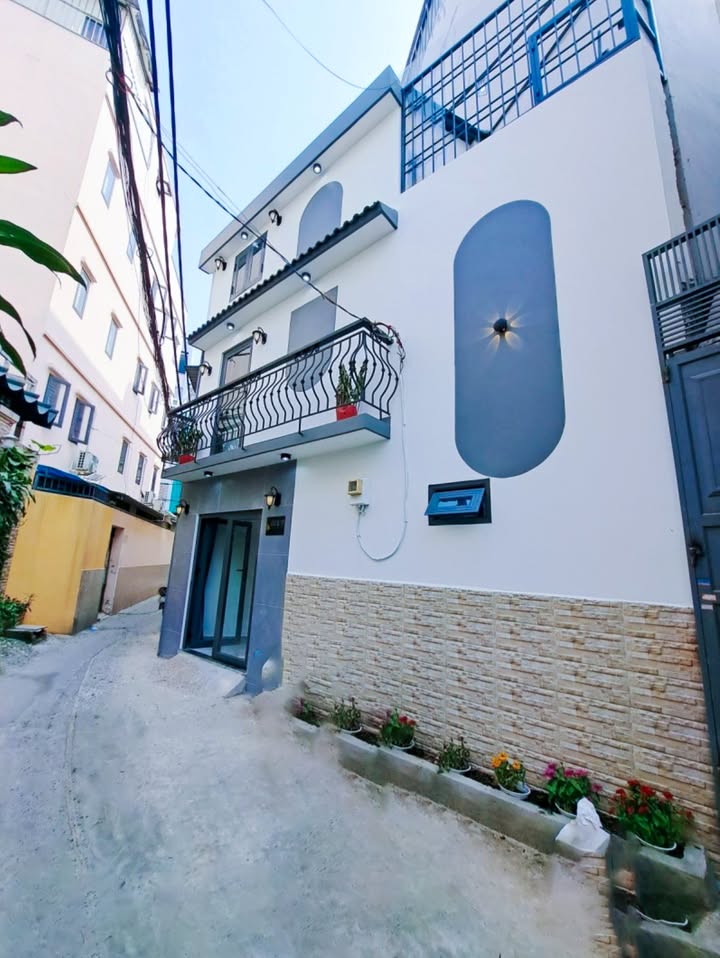 Nhà bán Tân Bình 25m² giá 2.45 tỷ - Nhà mới, dọn vào ở ngay!