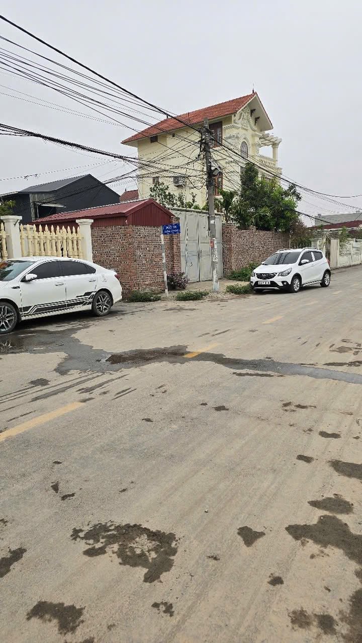 Đất nền Dương Kinh Hải Phòng 97.6m² giá 2.1 tỷ - Sổ đỏ chính chủ, vị trí vàng!