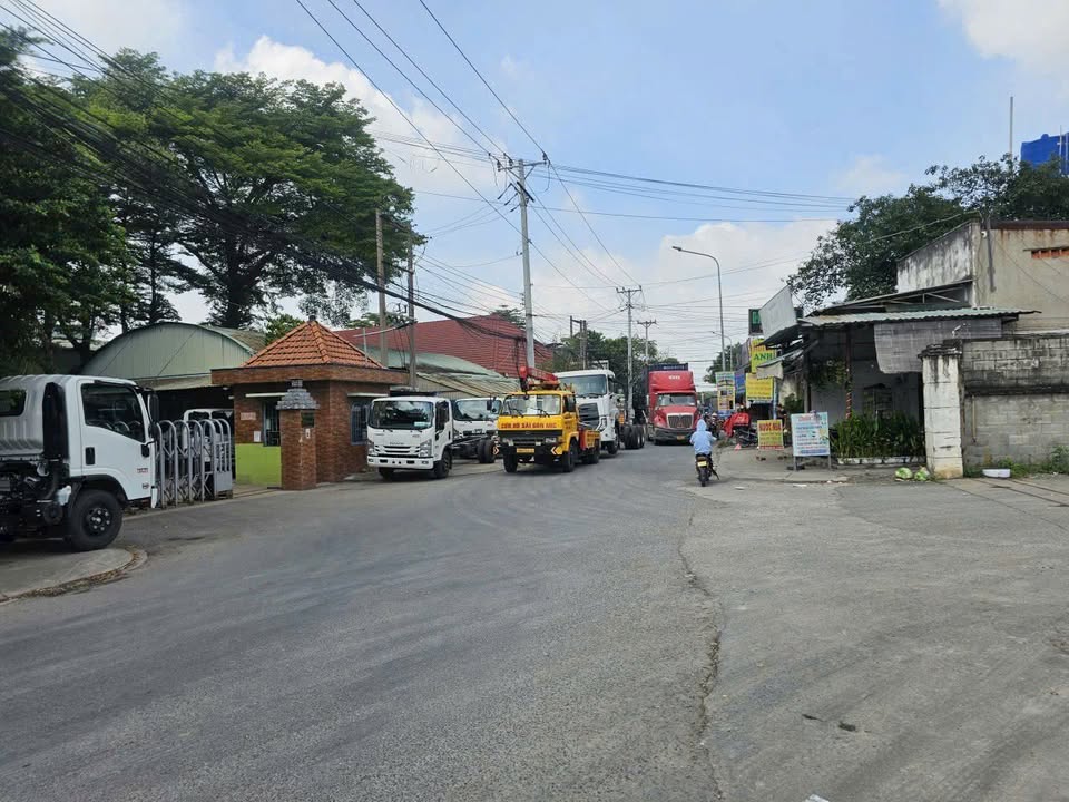 Nhà xưởng cho thuê mặt tiền đường Chu Văn An, Thuận An, 4700m² - Cơ hội đầu tư hiếm có!