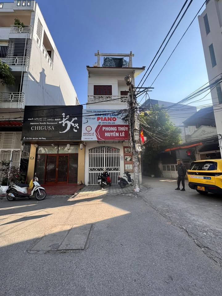 Nhà mặt ngõ 254 Văn Cao, Hải Phòng 76m² giá 8 tỷ - Nhà chắc chắn, thiết kế hiện đại!