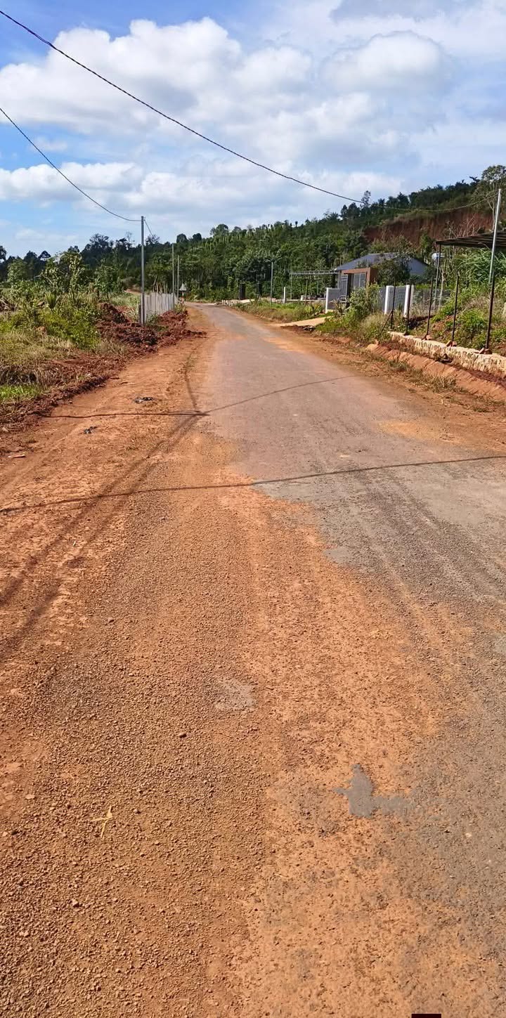 Đất nền Đức Minh Đắk Mil 1500m² giá 950 triệu - Vị trí đắc địa gần mọi tiện ích!