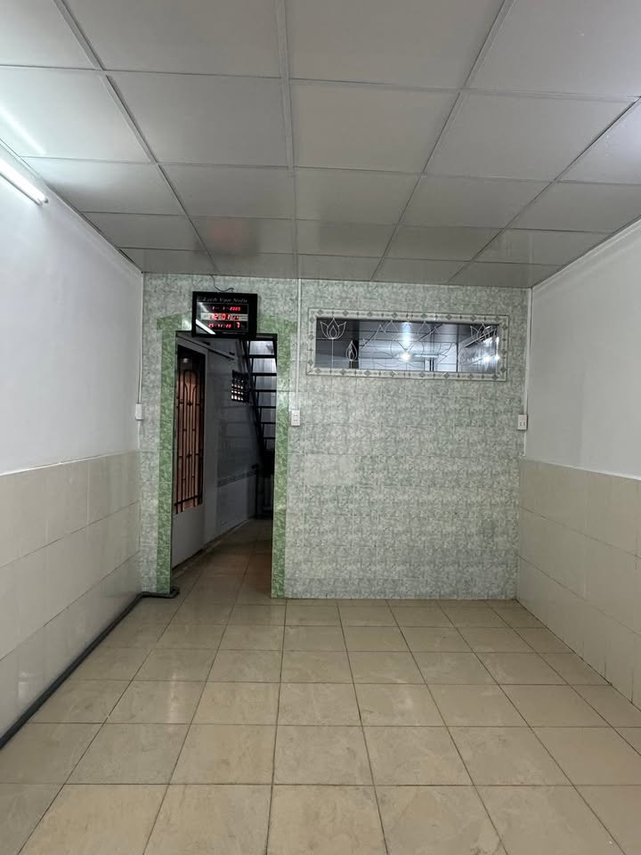 Cho thuê nhà nguyên căn Bình Thạnh 35m² giá 8 triệu - Phù hợp cho gia đình và sinh viên!