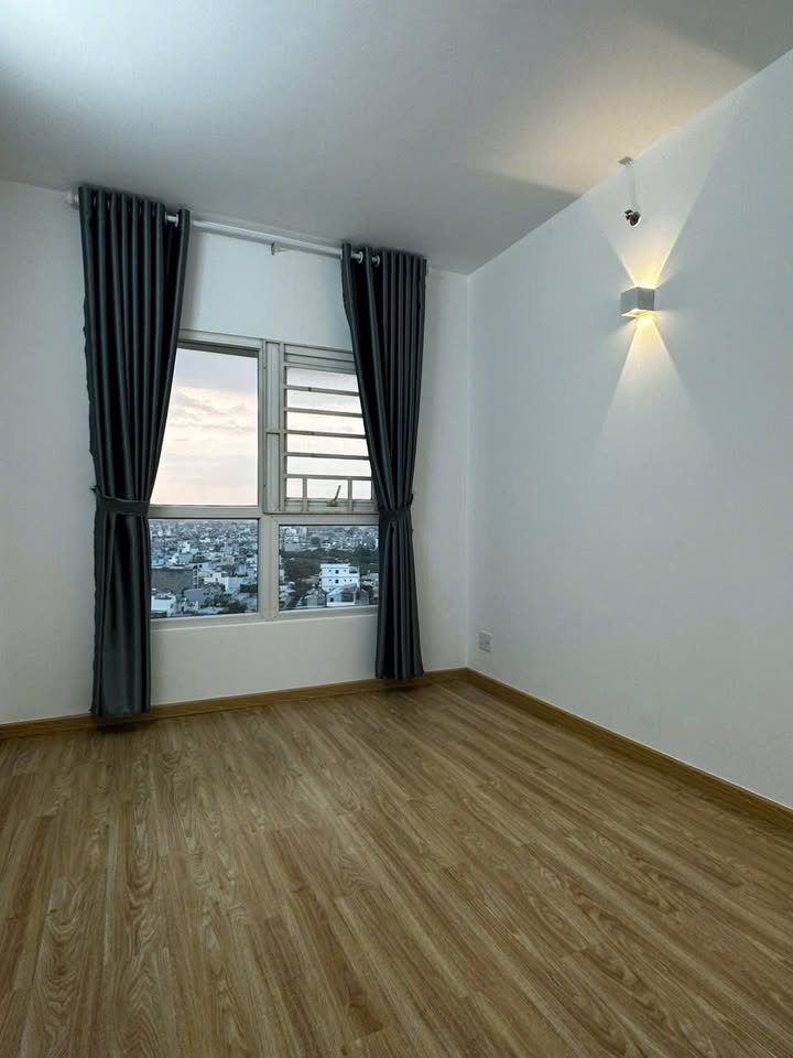 Chung cư Phú Gia Hưng Gò Vấp 54m² giá 2.75 tỷ - View đẹp, sẵn sổ hồng!