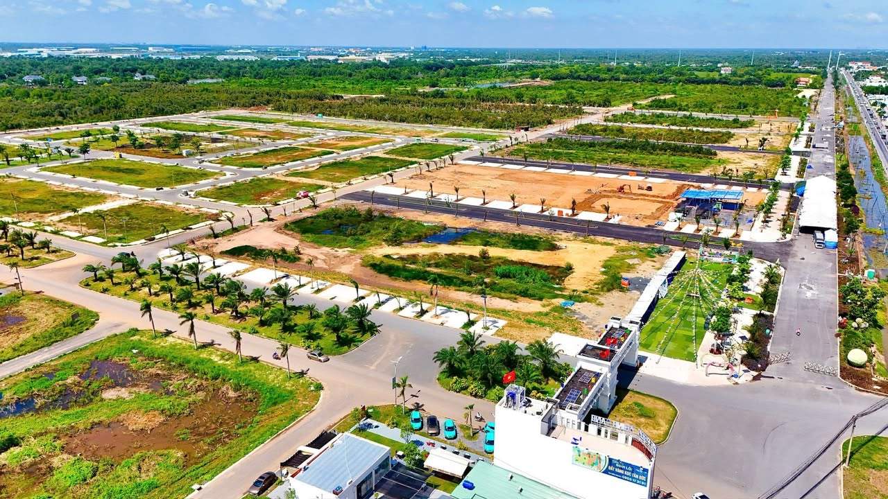 Đất nền E City Tân Đức Long An 120m² giá 2.4 tỷ - Sở hữu ngay, thanh toán linh hoạt!