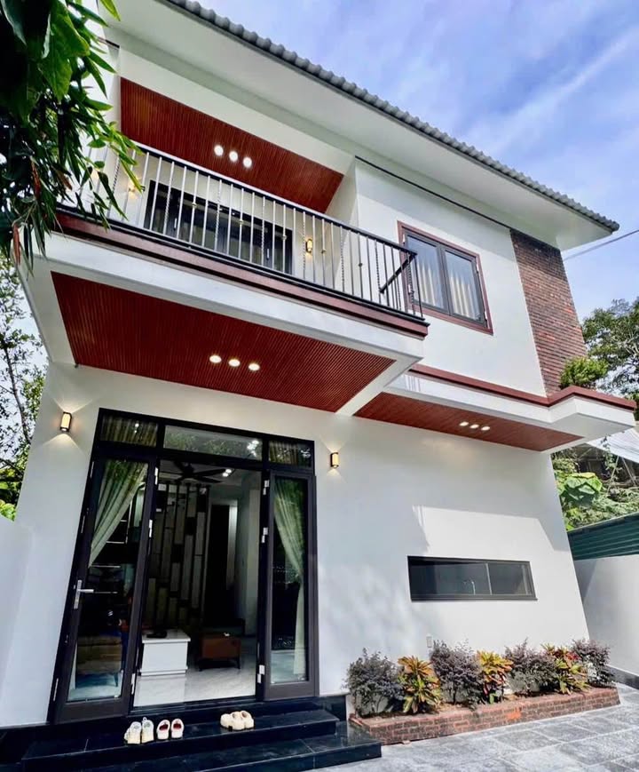 Nhà 2 Tầng Mặt Tiền Kiệt 86 Lê Ngô Cát Thủy Xuân Huế 97m² giá 3.39 tỷ - Đầu tư sinh lời!