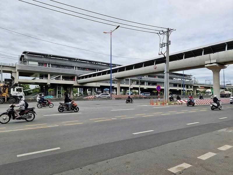 Nhà phố Đỗ Xuân Hợp, Q9, 73m² giá thỏa thuận - Căn góc 1 trệt 2 lầu chắc chắn, gần Metro