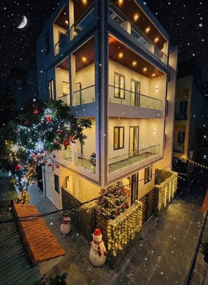 Nhà phố Hoàng Thế Thiện, Hải Phòng 70m² giá 5.95 tỷ - Full nội thất, vào ở ngay!