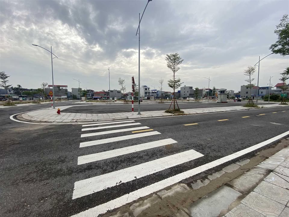 Bán đất TĐC Phương Khê, Kiến An, Hải Phòng 55m² - Hướng Tây, giá 3.74 tỷ thương lượng!