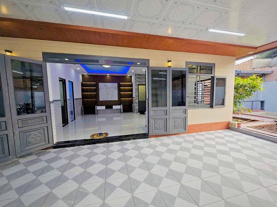 Nhà Sân Vườn Trường Tam Đông 285m² giá 3.3 tỷ - Chính chủ, pháp lý rõ ràng!