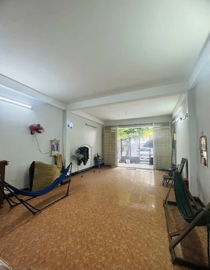 Nhà mặt tiền kinh doanh Đường số 50, Bình Tân 100m² giá 10.9 tỷ - Vừa ở vừa kinh doanh!